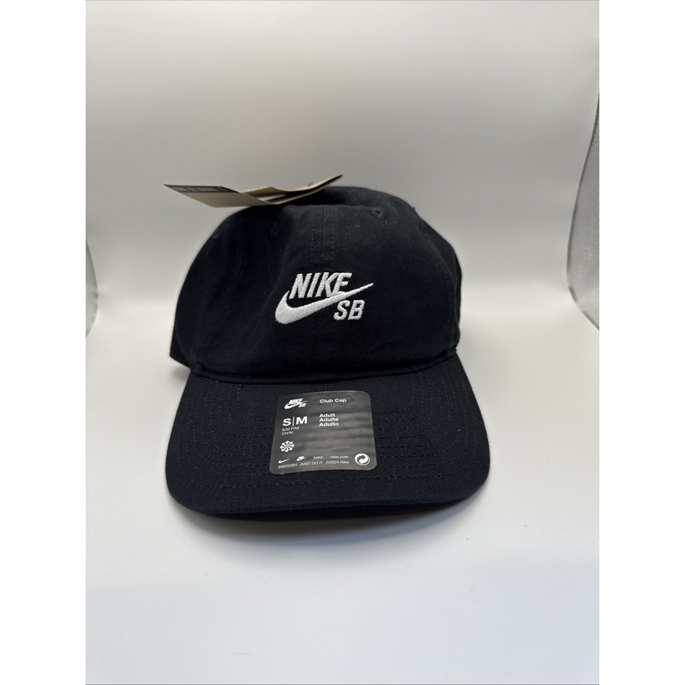 Nike Swoosh Club Black & White Cap, Adult Unisex S/M, List Price = 26.00, NW#726